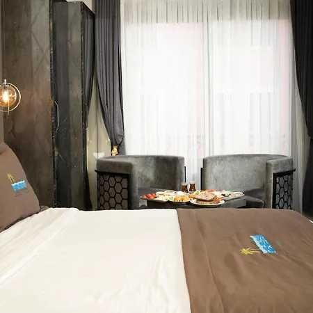 La Cielo Bostanci 4*