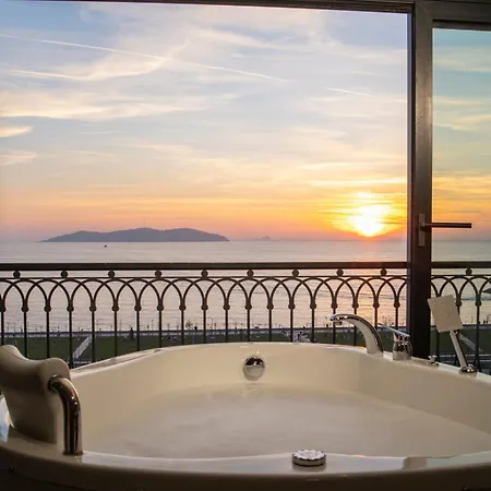 Hotel La Cielo Bostanci 4*