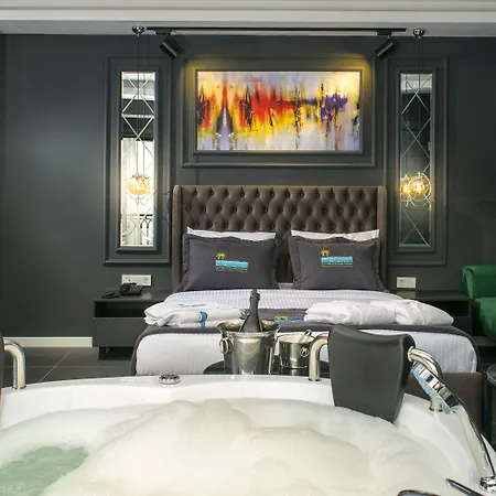 Отель La Cielo Bostanci