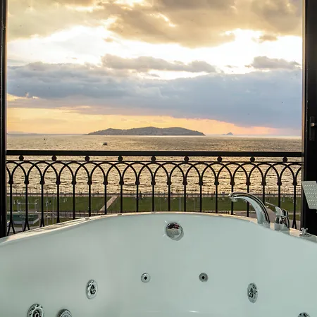 Hotel La Cielo Bostanci 4*