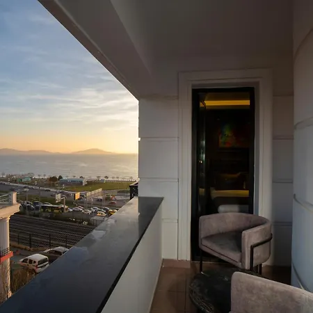 Hotel La Cielo Bostanci