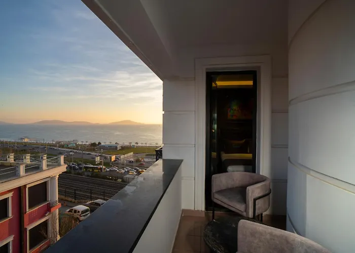 Hotel La Cielo Bostanci